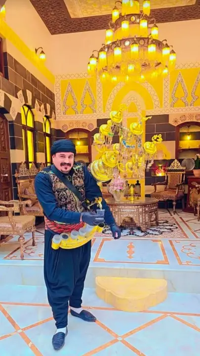 صبابين زمزم, زمازمة, صبابين تمر, صبابين عصير توت