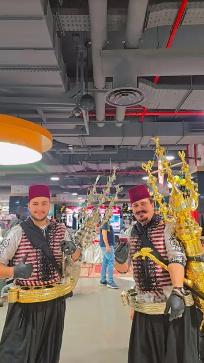 صبابين زمزم, زمازمة, صبابين تمر, صبابين عصير توت